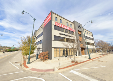 Joliet City Center's Elite Riverfront Plaza: Investment Gem - 1 (800) 880-7954