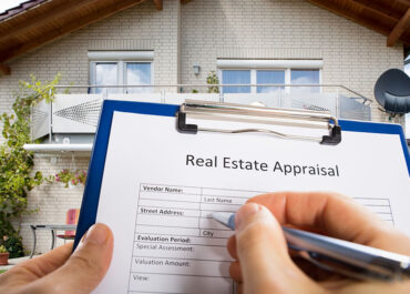 The Art and Science of Real Estate Appraisal in Illinois: A Key to Market Success