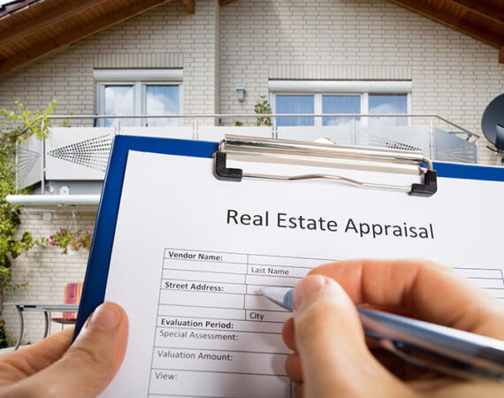 The Art and Science of Real Estate Appraisal in Illinois: A Key to Market Success